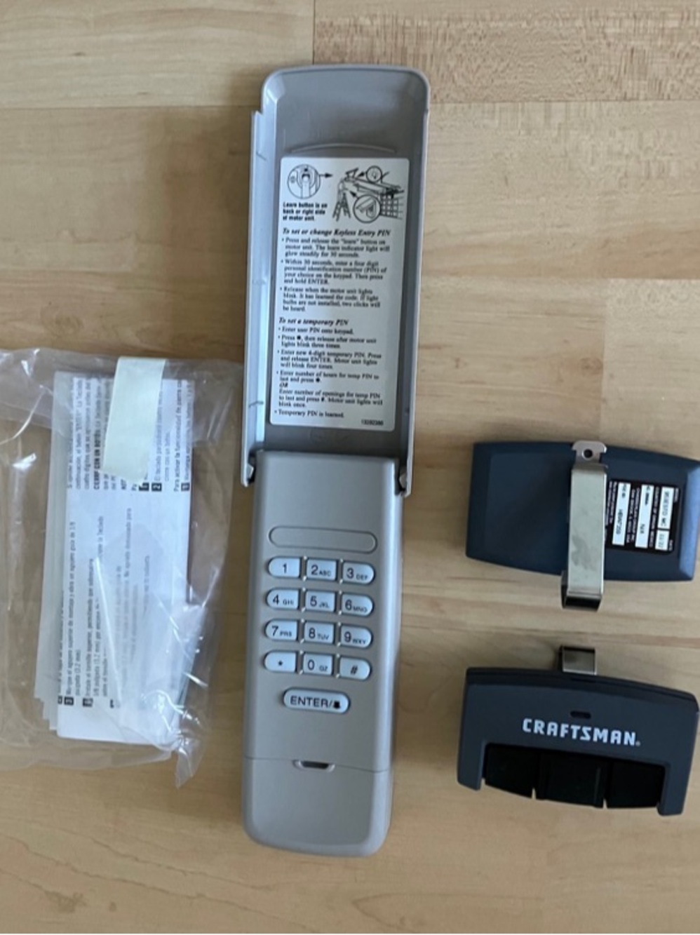 NEW Craftsman Wireless Key Pad + Remotes Model CMXEOCG232